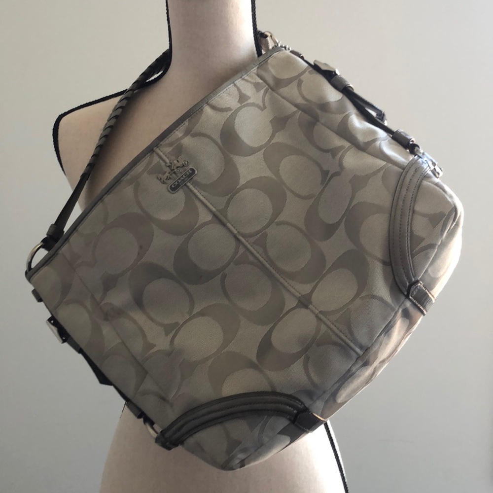 Coach shoulder bag